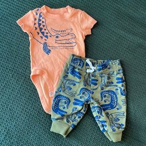Carter’s 2 Piece Set - 3M Boy (Little Brother)